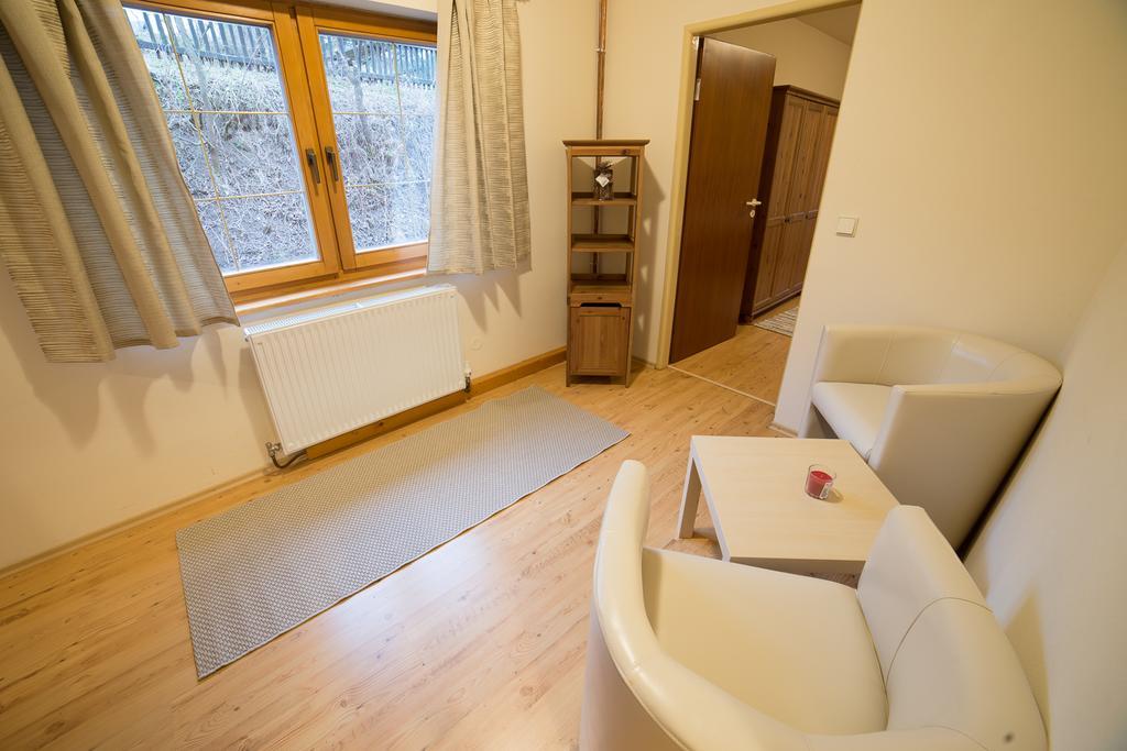 Holiday Home Skalka Mýto pod Ďumbierom Buitenkant foto