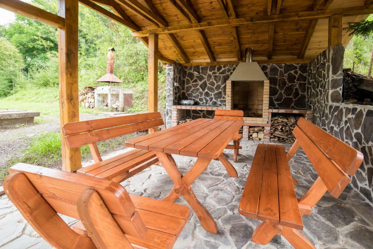 Holiday Home Skalka Mýto pod Ďumbierom Buitenkant foto